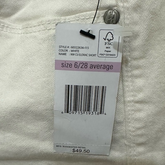 074 Nine West | Jordan NWT White Stretch Denim Shorts Cuffed Hem (Size 6,28) - Picture 5 of 12